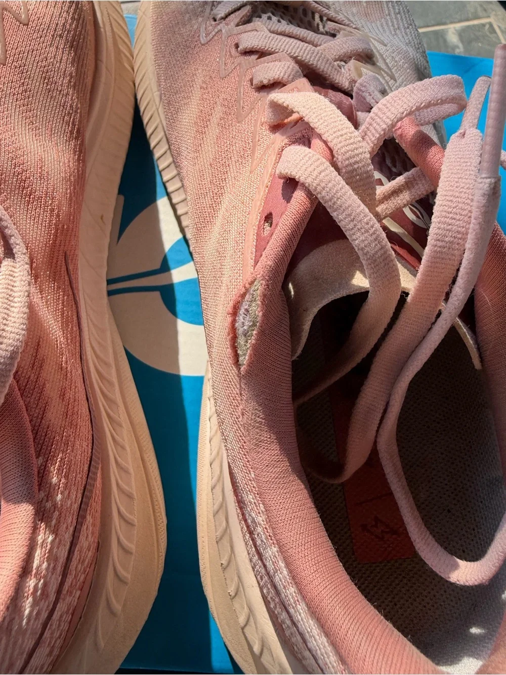 Hoka Women's Mach 6 Rose Gold Running Shoes - Picture 6 of 7